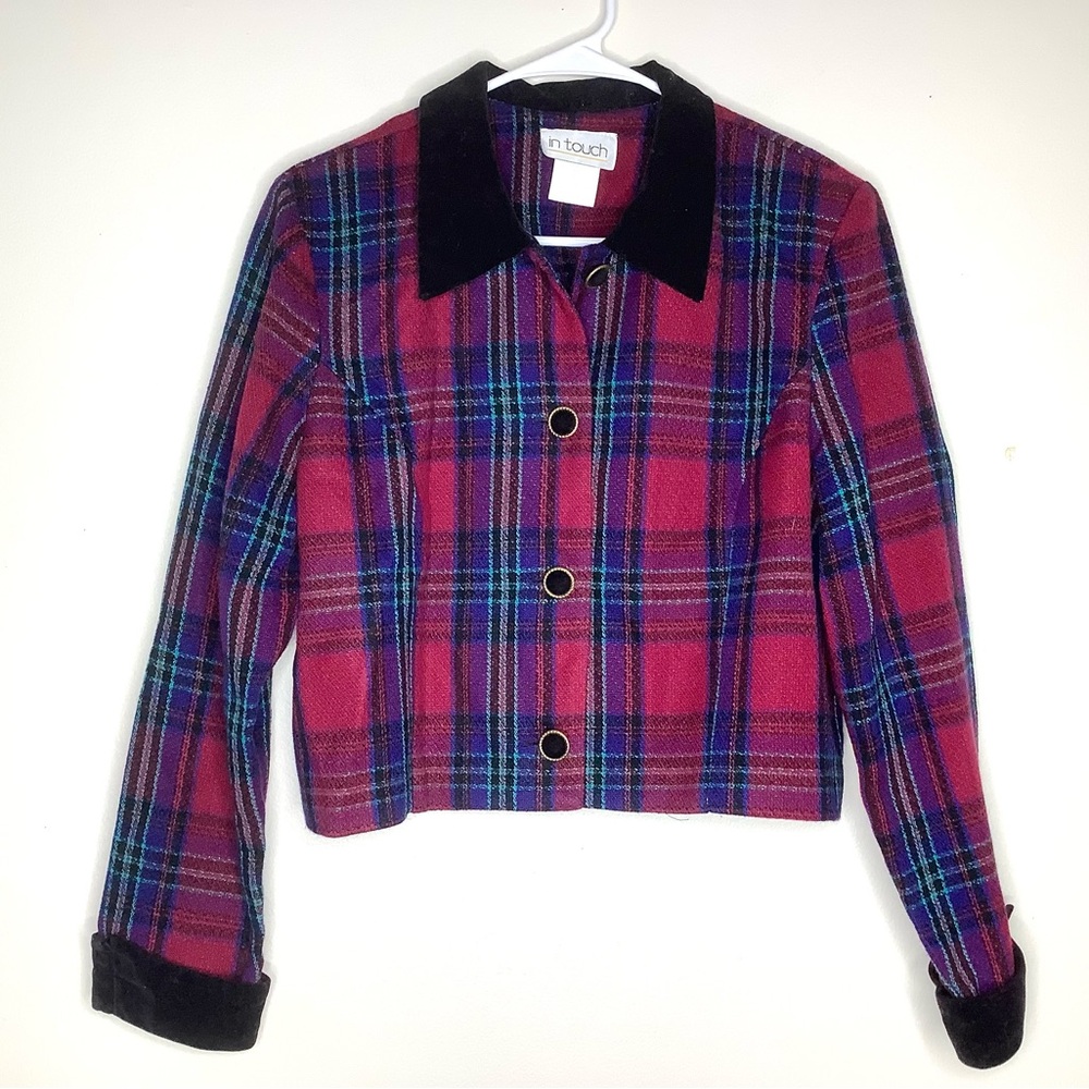 < Vintage In Touch Plaid Cropped Blazer >